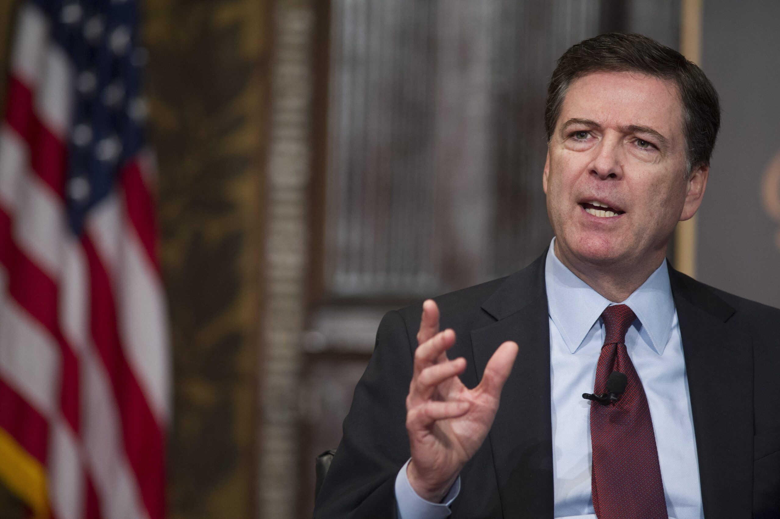 Ο πρώην διευθυντής του FBI συμφώνησε να καταθέσει σε Επιτροπή της Γερουσίας