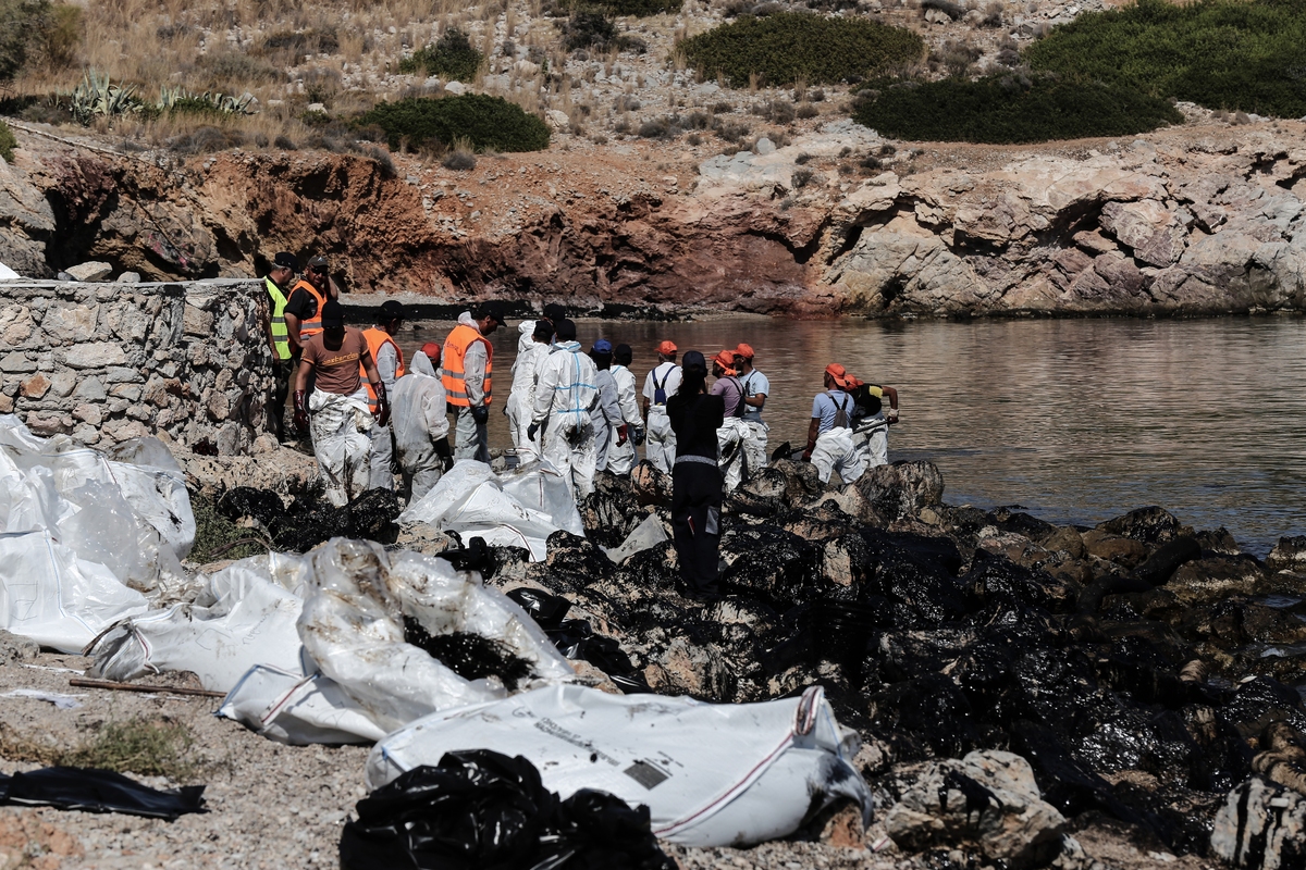 Τέλος Οκτωβρίου αναμένονται τα αποτελέσματα των ελέγχων στον βυθό του Σαρωνικού