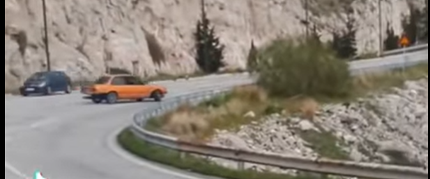 Σοκαριστικό video από τα Λιμανάκια: Έκανε ελιγμούς και έβγαινε στο αντίθετο ρεύμα (Βίντεο)
