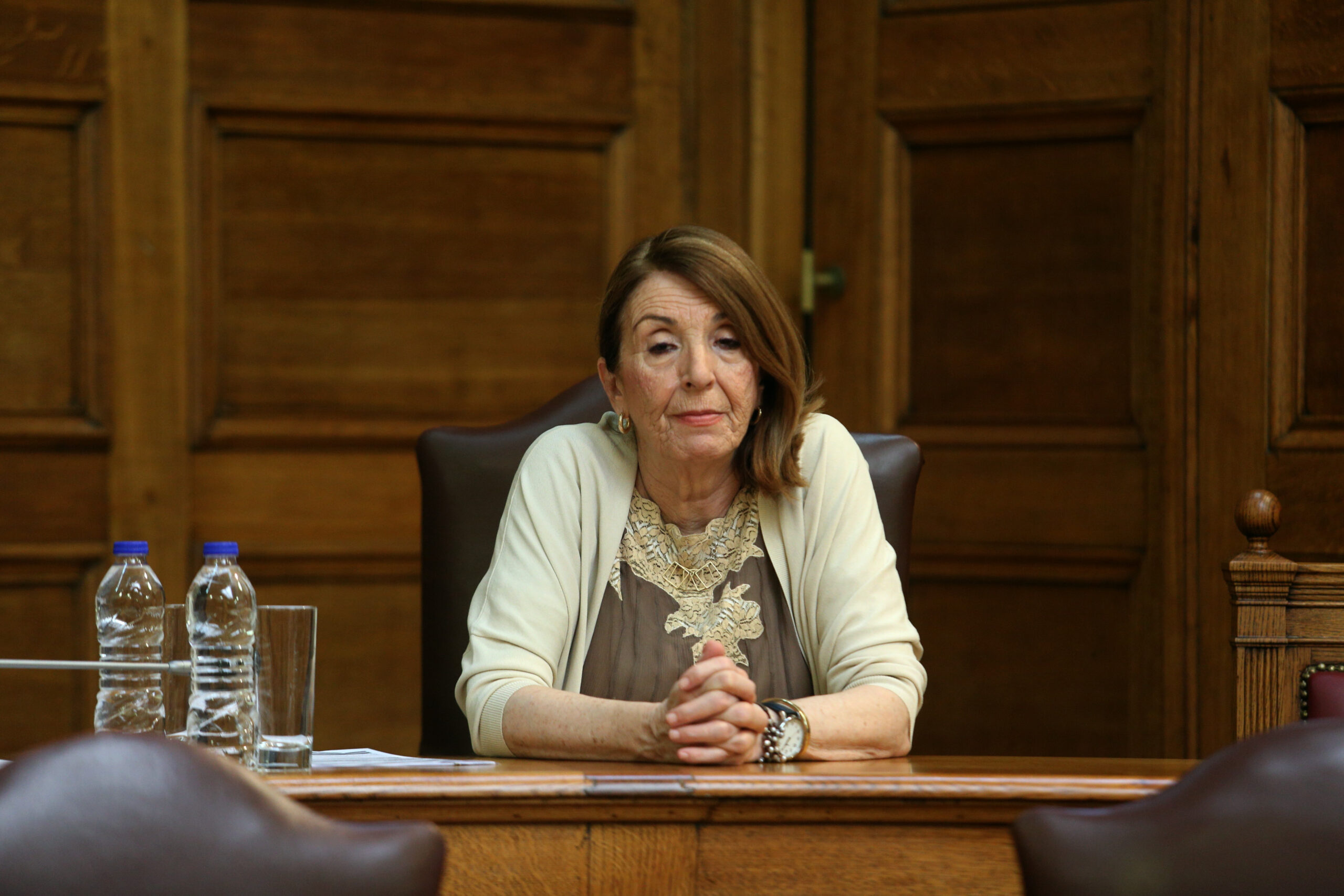 Βουλή: Υποχρεωτική η κλήτευση Καμμένου στην Επιτοπή Θεσμών και Διαφάνειας