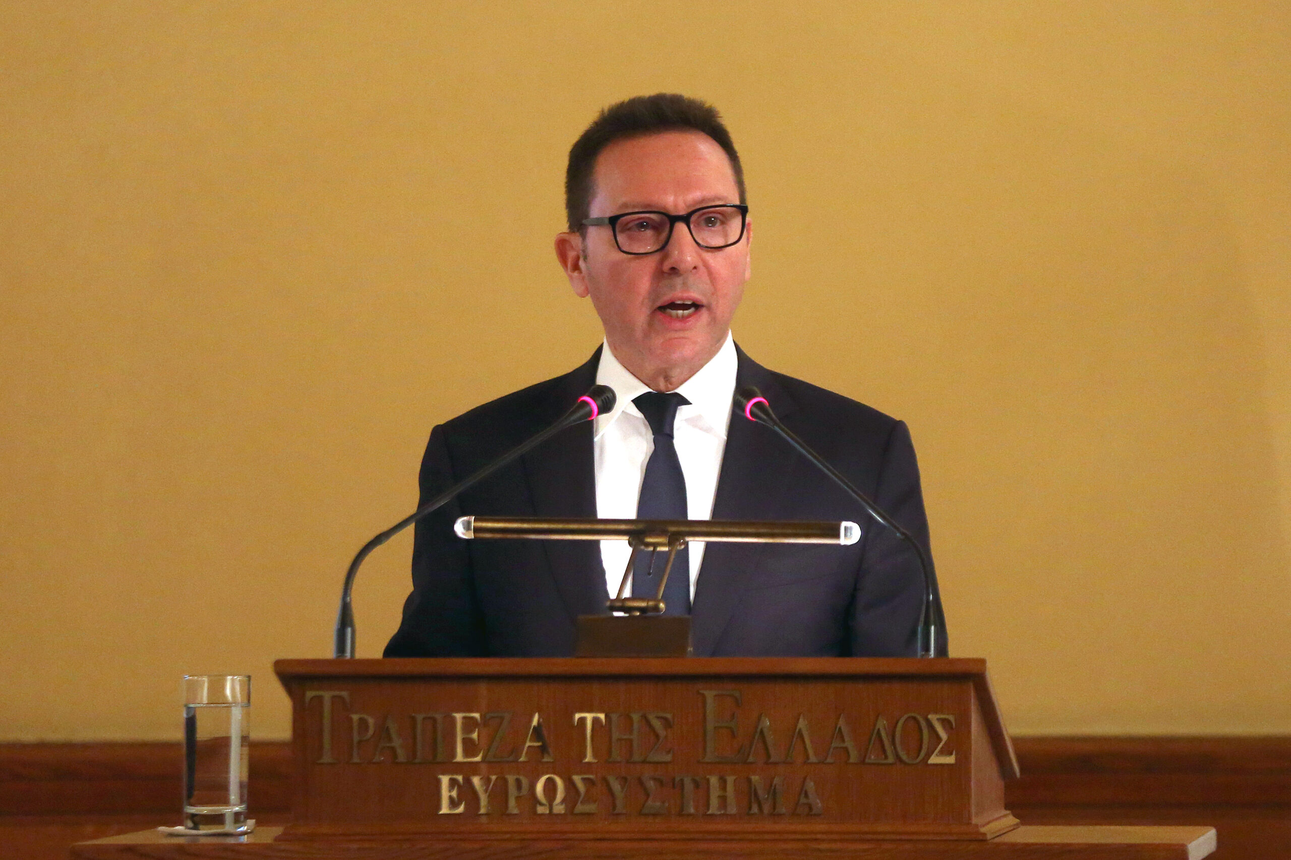 Γιάννης Στουρνάρας