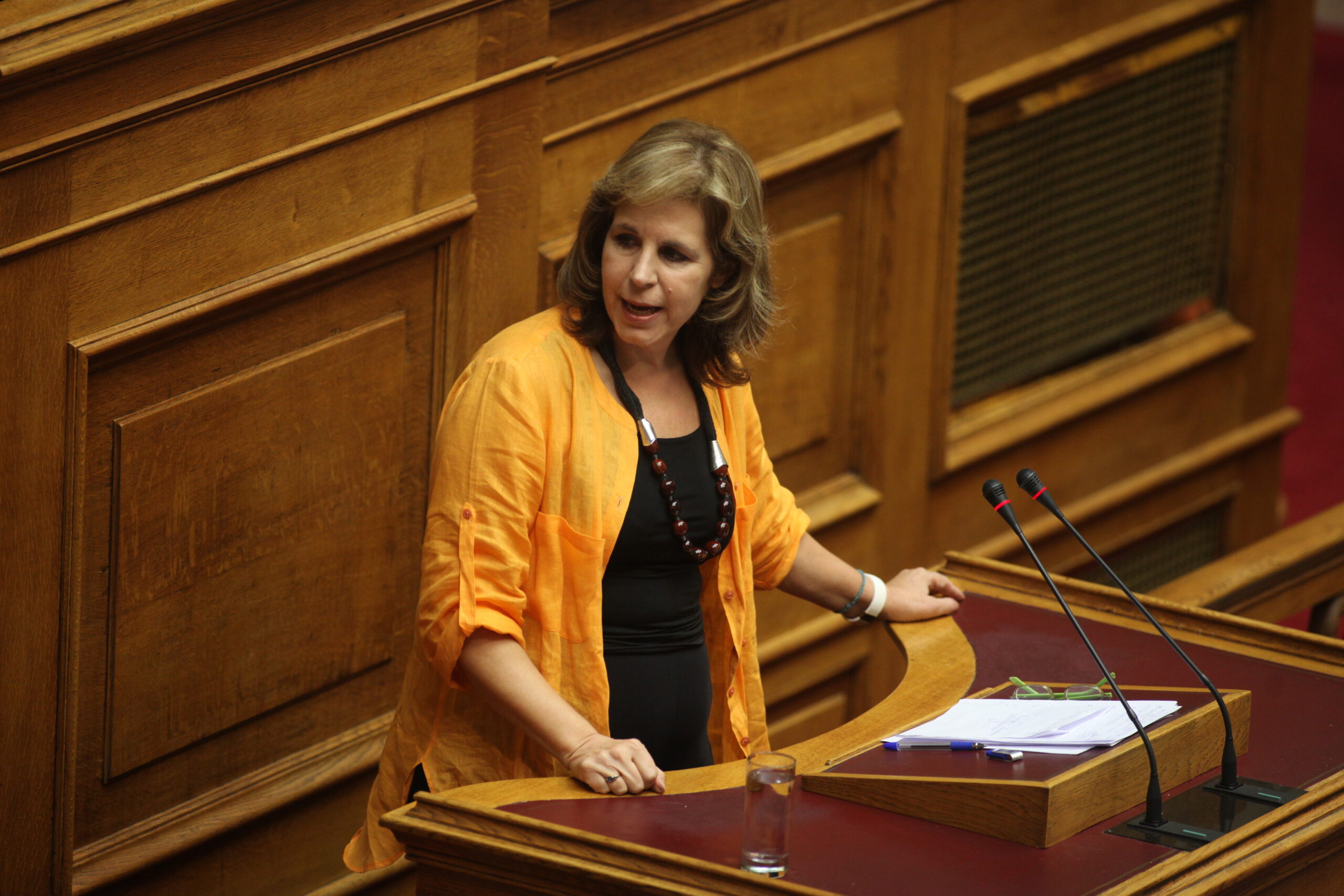 Χριστοφιλοπούλου για πλαστά πτυχία: Η κυβέρνηση υποθάλπει την ατιμωρησία και την ανομία