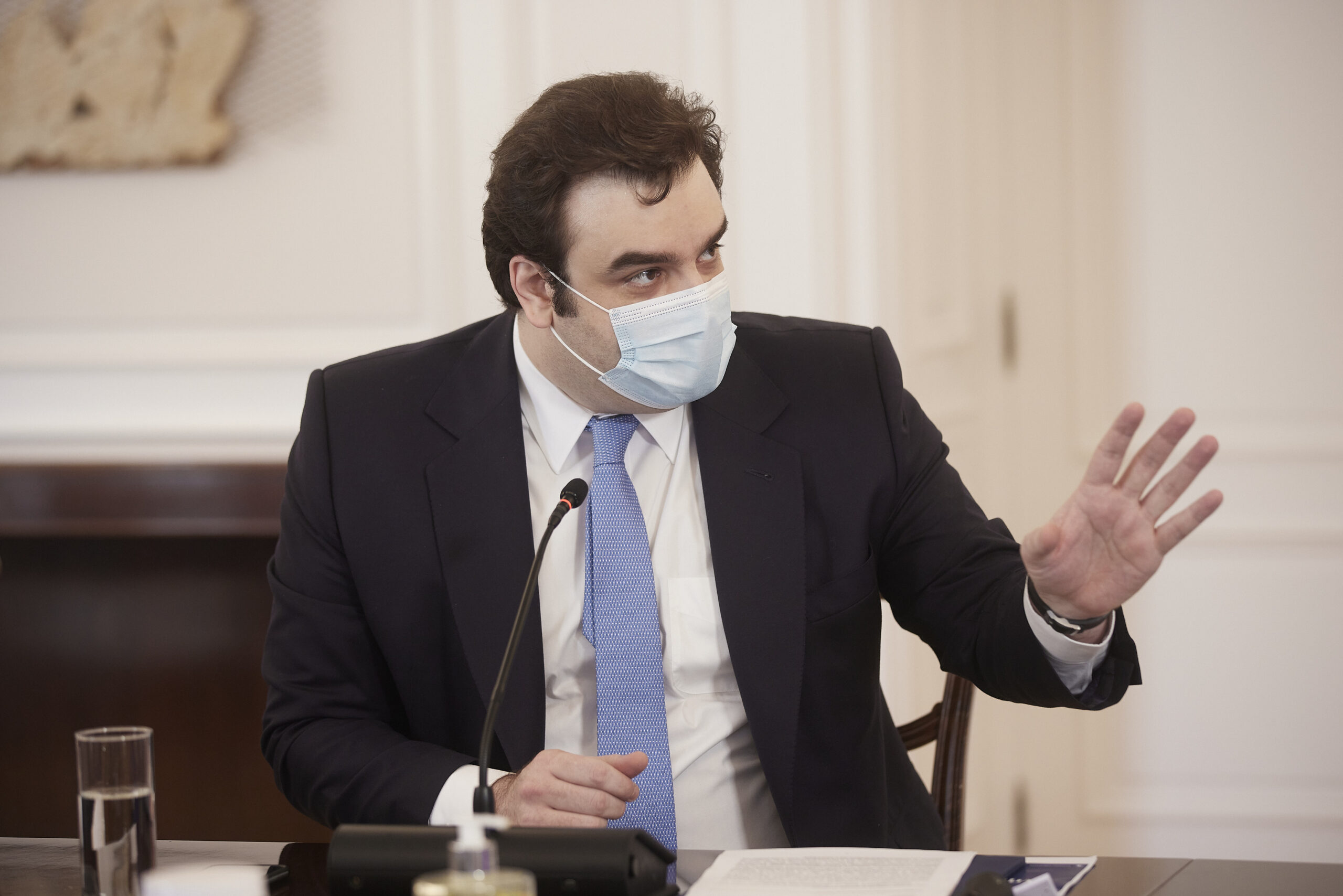 Έρχεται η ψηφιακή ανανέωση των διαβατηρίων – Θέμα χρόνου και το γνήσιο της υπογραφής μέσω του Gov.gr