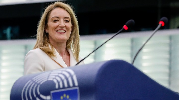 Η Ρομπέρτα Μετσόλα νέα Πρόεδρος του Ευρωπαϊκού Κοινοβουλίου