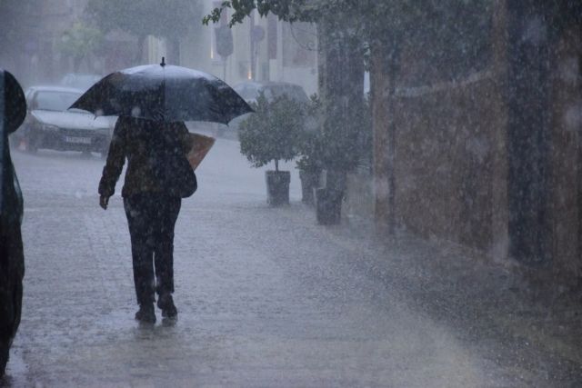 Αγριεύει ο καιρός: Η ΕΜΥ βγάζει έκτακτο δελτίο επιδείνωσης – Πού θα χτυπήσει η κακοκαιρία