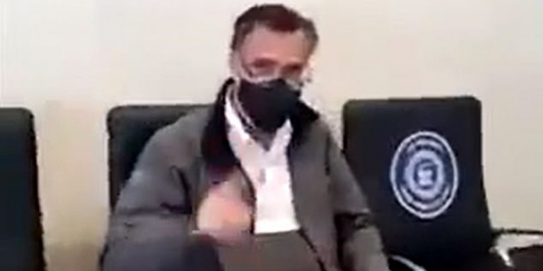 Χαμός στις ΗΠΑ: Οπαδοί του Τραμπ «τραμπουκίζουν» και βρίζουν τον Μιτ Ρόμνεϊ