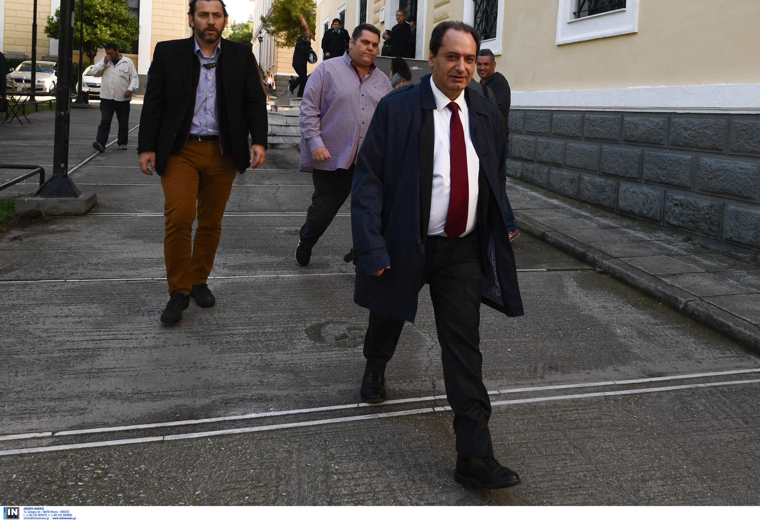 Λυμπερόπουλος στον Alpha 98,9: «Η ομοσπονδία δεν ήθελε να πιέσει την κυβέρνηση για κουπόνια στα ταξί»