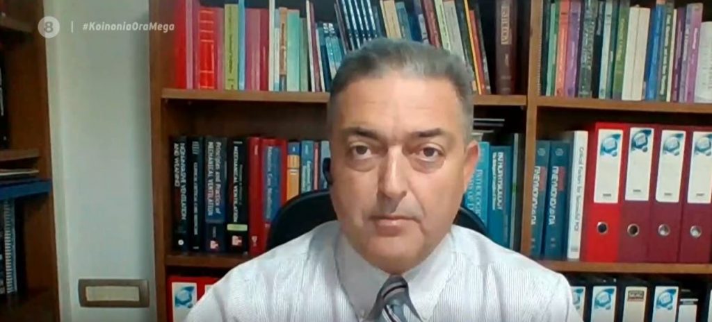 Ο Βασιλακόπουλος προειδοποιεί: Τα κρούσματα μετά τις γιορτές θα είναι αυξημένα