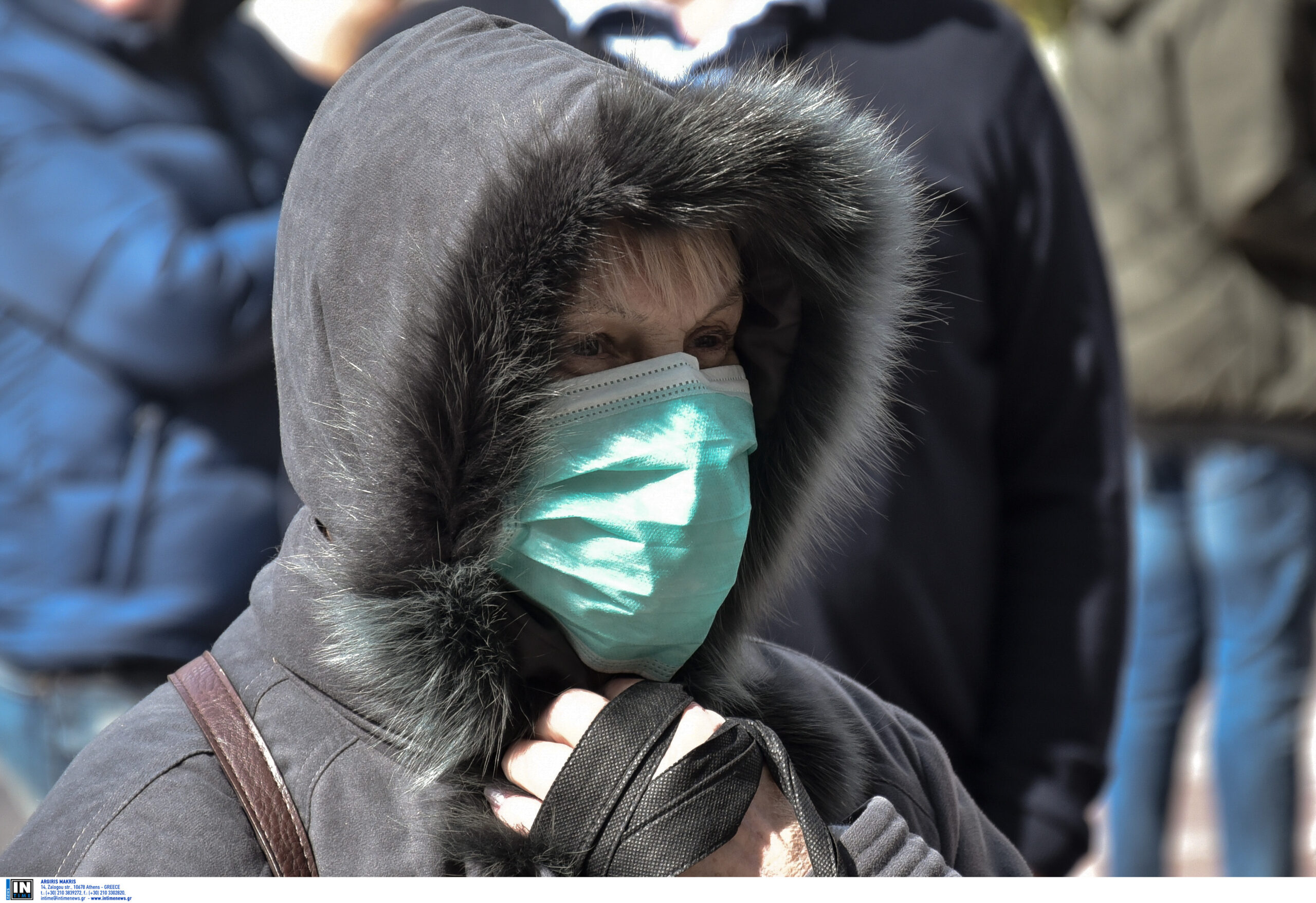 Κορωνοϊός: Ώρα αποφάσεων για τη διπλή μάσκα – Πού θα εφαρμόζεται – Τι λένε οι ειδικοί