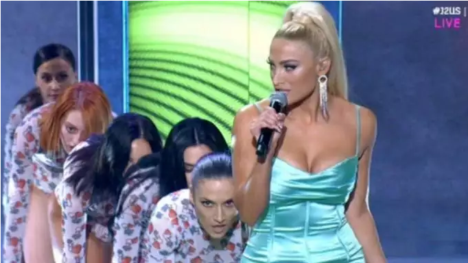 Πανικός στο Twitter – Έγκυος η Ιωάννα Τούνη;