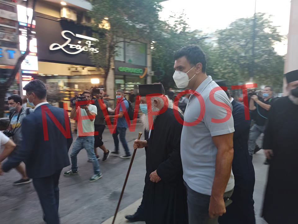 Επίθεση με βιτριόλι: Αυτοί είναι οι δέκα τραυματίες – Τι γνωρίζουμε για την υγεία τους