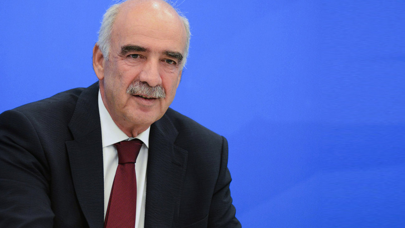 Ο Βαγγέλης Μεϊμαράκης συνεχίζει την παράδοση – Δείτε την πρωτότυπη πασχαλινή κάρτα του