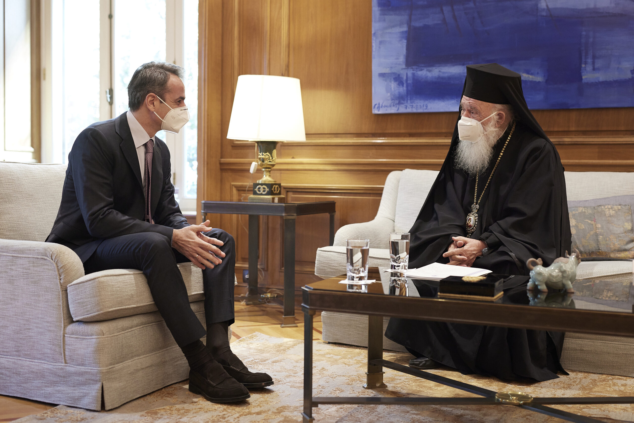 Συνάντηση Μητσοτάκη – Ιερώνυμου με… φόντο το Πάσχα
