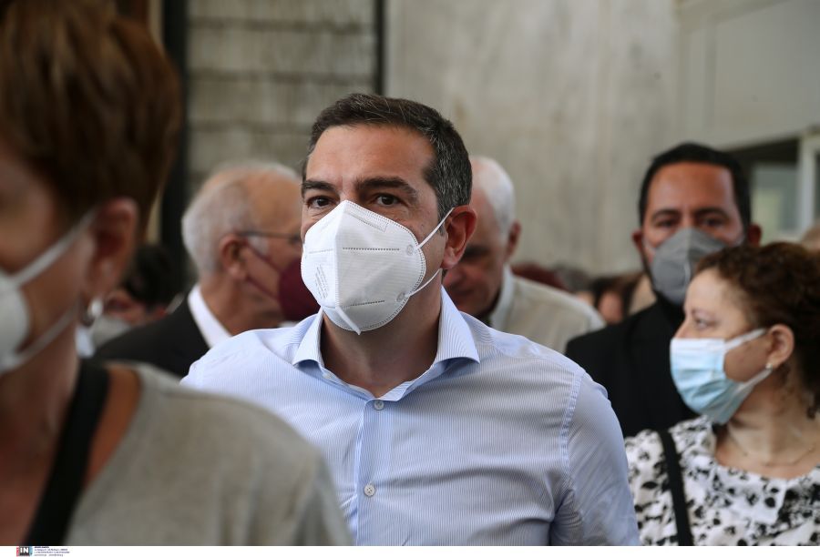 Η τελευταία ατάκα του Ηλία Νικολακόπουλου: «Δε σας χαιρετώ, θα τα ξαναπούμε σύντομα»