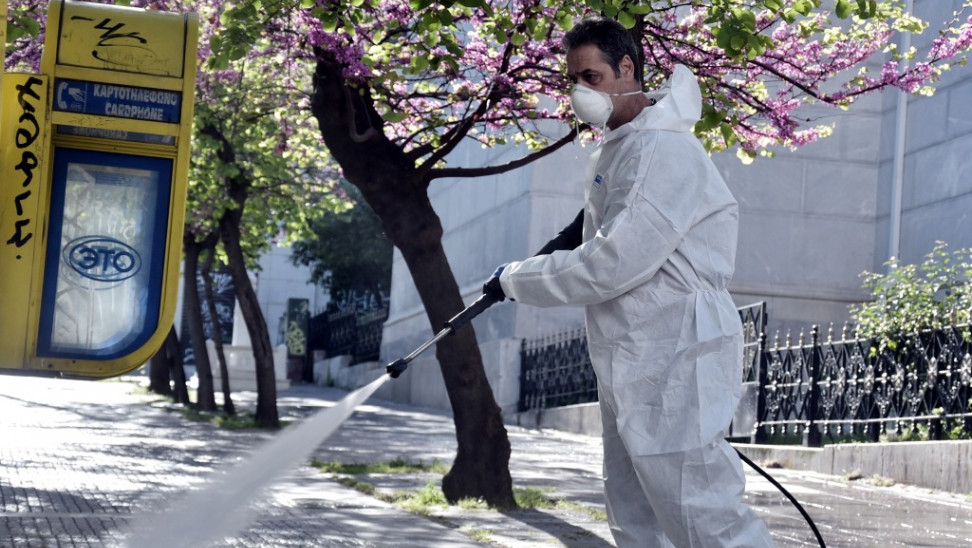 Κορωνοϊός: Ο «χορός» των μεταλλάξεων τρομάζει τους ειδικούς – Αυξάνει τη μετάδοση το στέλεχος της Αθήνας