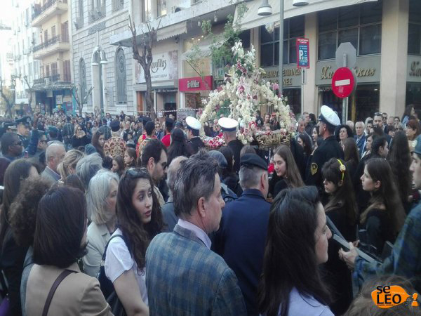 Θεσσαλονίκη: H περιφορά του Επιταφίου στον Ιερό Ναό του Αγίου Μηνά