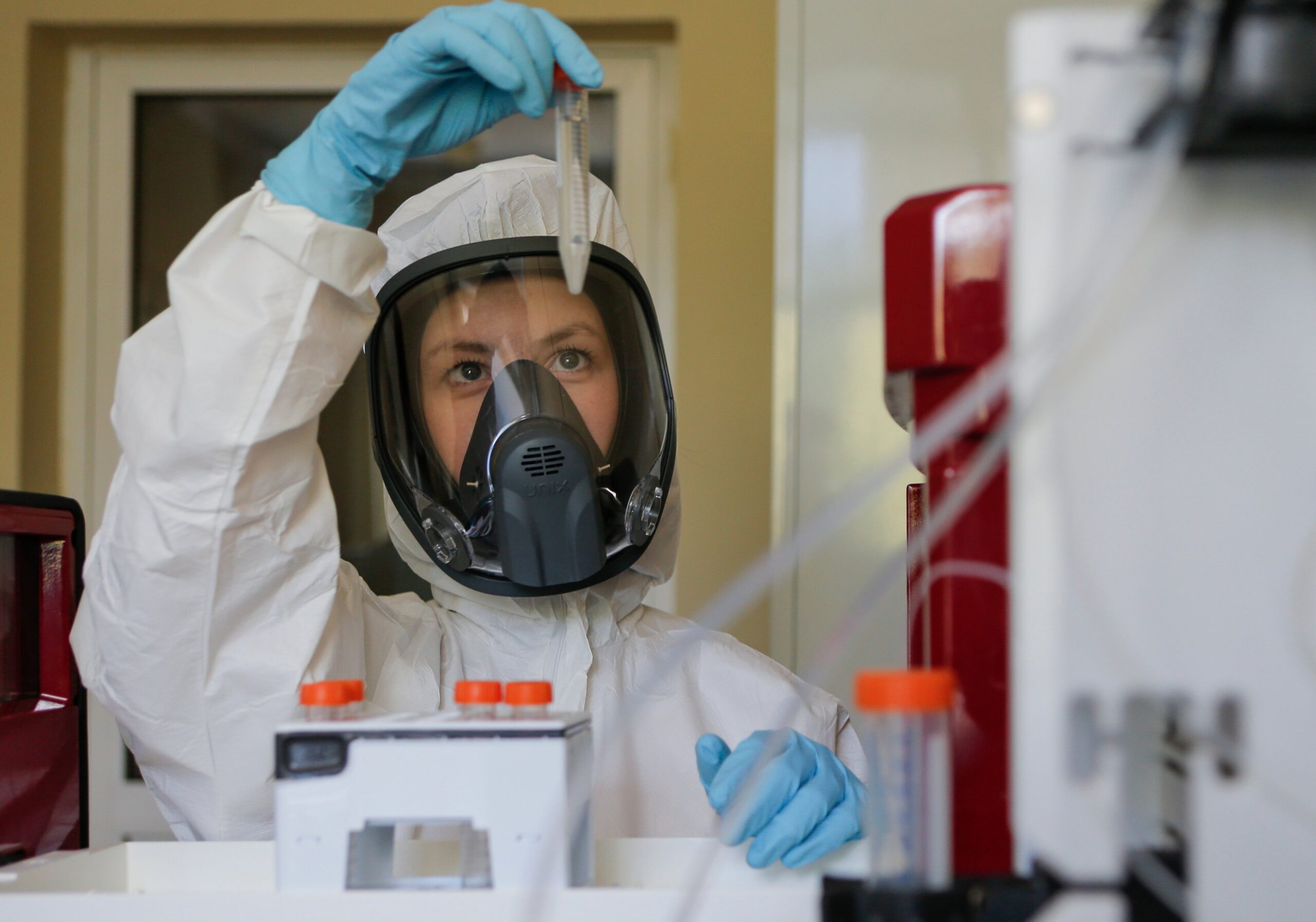ΠΟΥ για «πάγωμα» δοκιμών του εμβολίου της AstraZeneca: Όχι σε συμβιβασμούς και εκπτώσεις