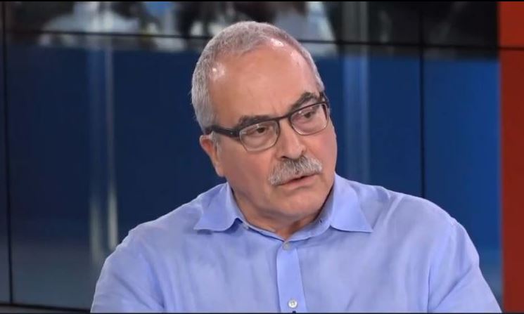 «Καμπανάκι» Λαζανά: Ανησυχούμε, ενδεχομένως να εμφανιστούν πιο σοβαρές μεταλλάξεις