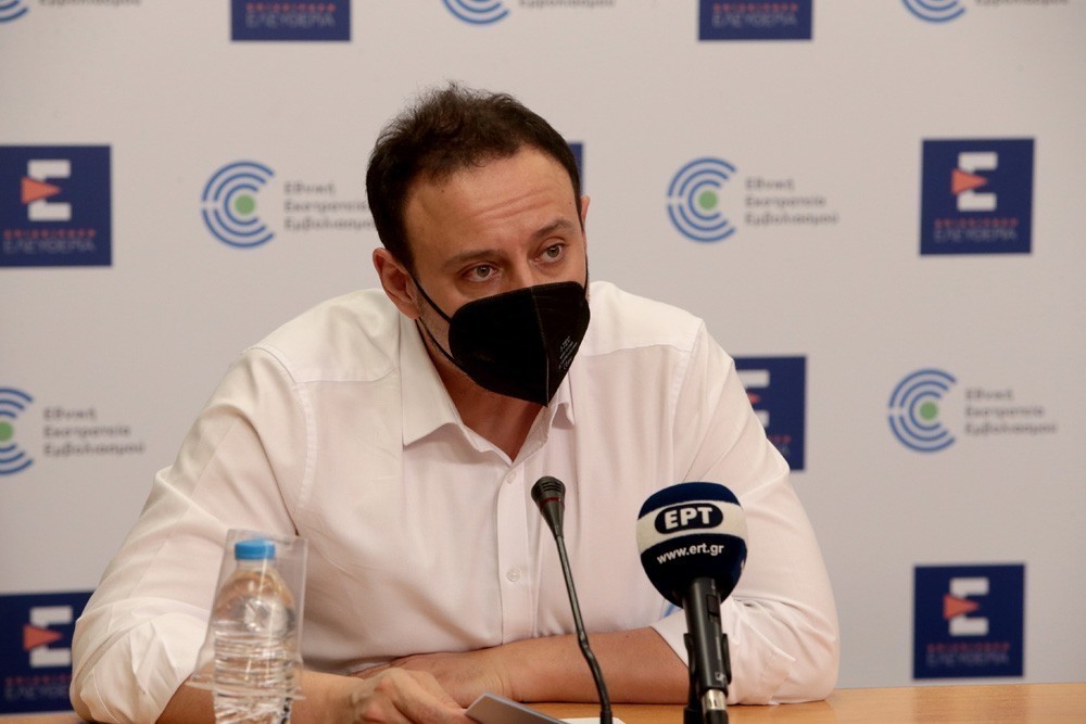Γκίκας Μαγιορκίνης: Η οργή της κυβέρνησης, το «άδειασμα» από την επιτροπή και η  παρέμβαση Τσιόδρα
