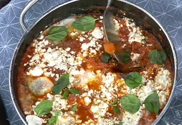Αυγά Shakshuka με μελιτζάνες