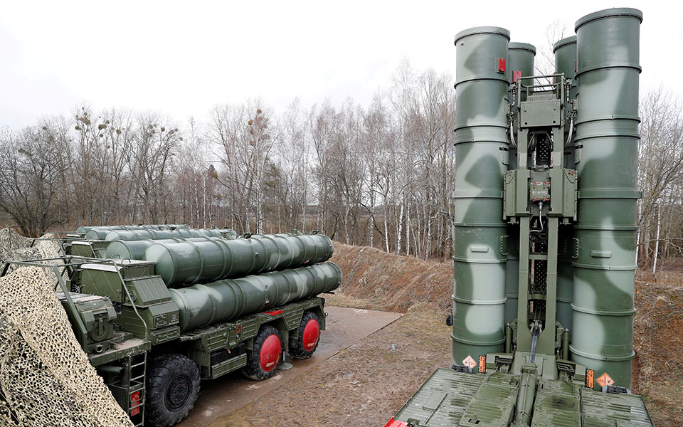 Ράπισμα ΗΠΑ σε Τουρκία για τους S-400: Να μην τους διατηρήσετε στα εδάφη σας, λέει ο Μπλίνκεν στον Τσαβούσογλου
