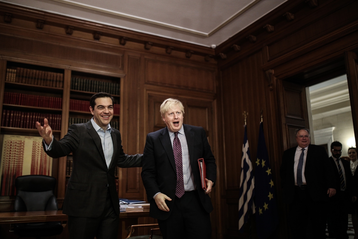 Οι σχέσεις Ελλάδας-Βρετανίας, το Κυπριακό και το Brexit στη συνάντηση Τσίπρα – Τζόνσον