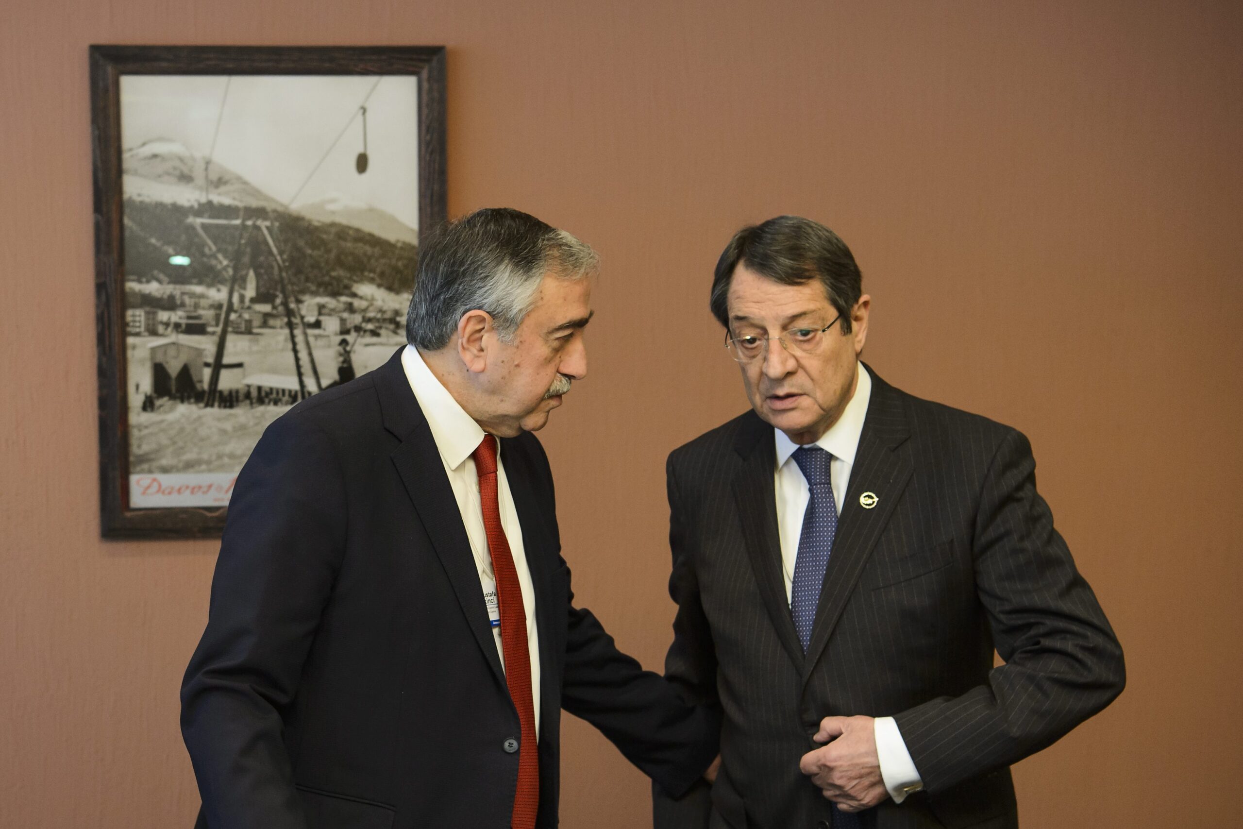 ΗΠΑ: Ελπίζουμε να επαναληφθούν οι ομιλίες για το Κυπριακό