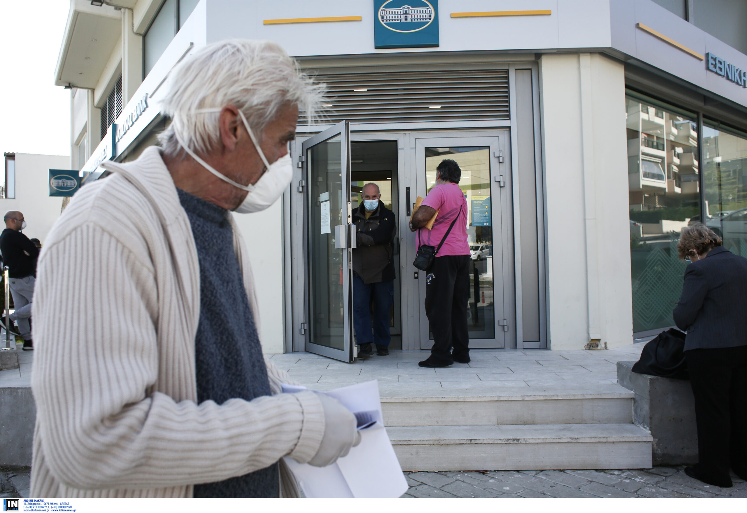 Τρίμηνη παράταση στην Α’ κατοικία – Το απόγευμα τα νέα μέτρα στήριξης για επιχειρήσεις και εργαζόμενους – Σχέδιο «εξπρές» για τον Τουρισμό