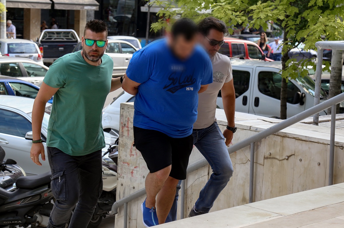 Στη φυλακή ο ψυκτικός που σκότωσε με σφυρί ηλικιωμένη στη Θεσσαλονίκη – Η ποινή του