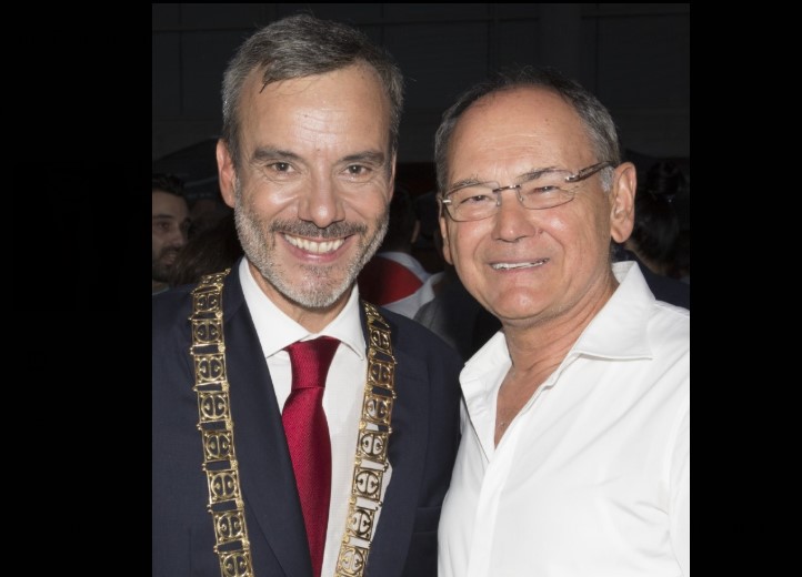 Ο Γιάννης Γκόφας στην τελετή ορκωμοσίας του νέου δημάρχου Θεσσαλονίκης
