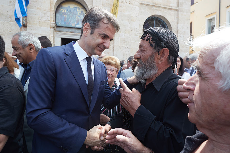 Η ανάρτηση του Κ. Μητσοτάκη από το νεκροταφείο του Αργουλιδέ