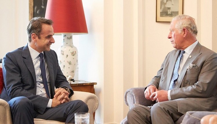 Επικοινωνία Μητσοτάκη με τον πρίγκιπα Κάρολο: Στην Ελλάδα την 25η Μαρτίου ο διάδοχος του Βρετανικού θρόνου