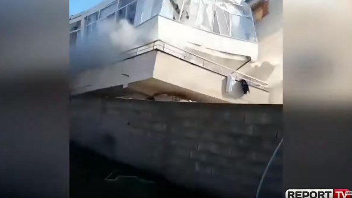 Δραματικό βίντεο από την Αλβανία: Κτίριο καταρρέει έπειτα από μετασεισμό
