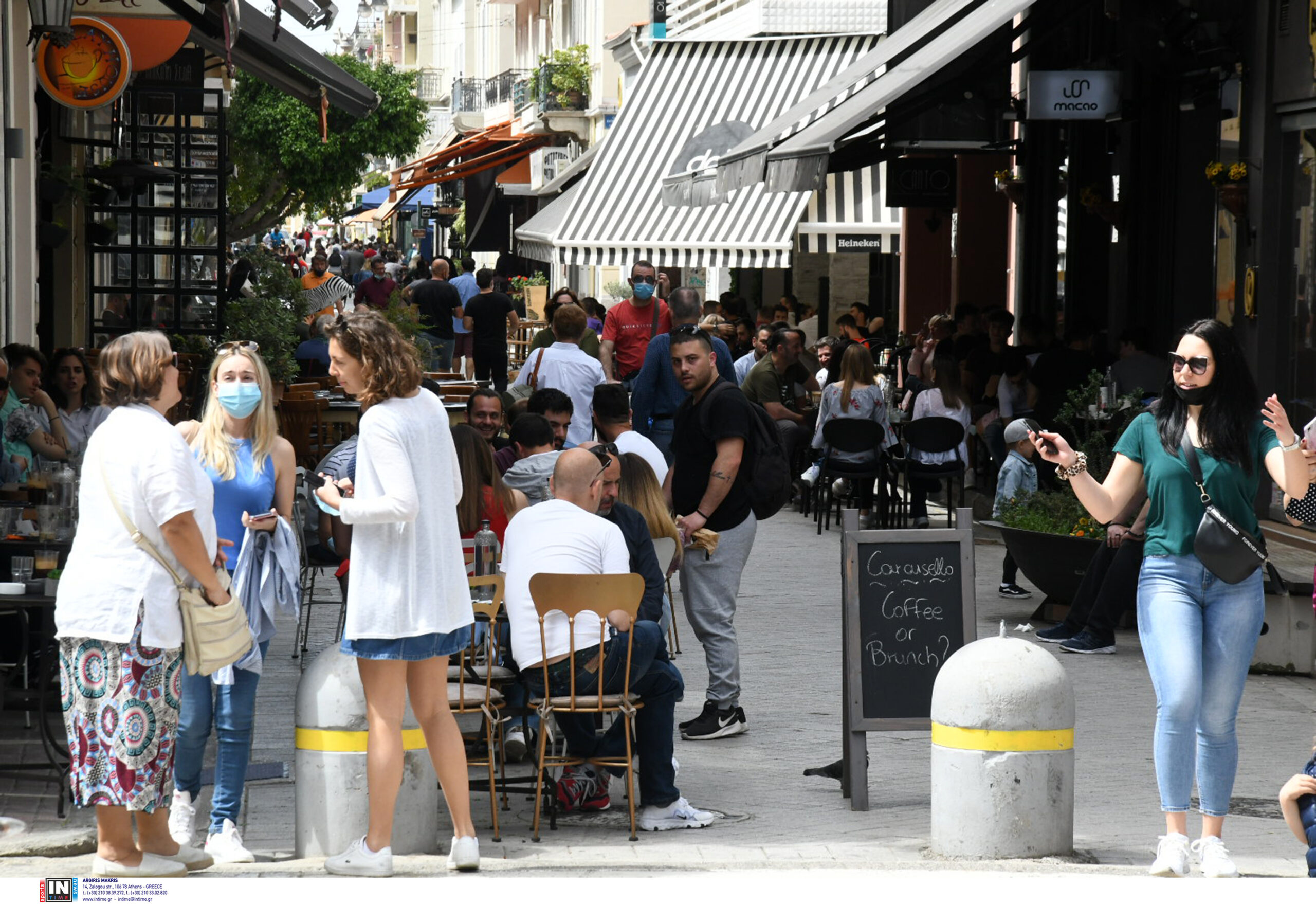 Ανέβασε ρολά η εστίαση, «ζωντάνεψαν» οι πόλεις ανά την Ελλάδα – Επί ποδός οι ελεγκτικοί μηχανισμοί