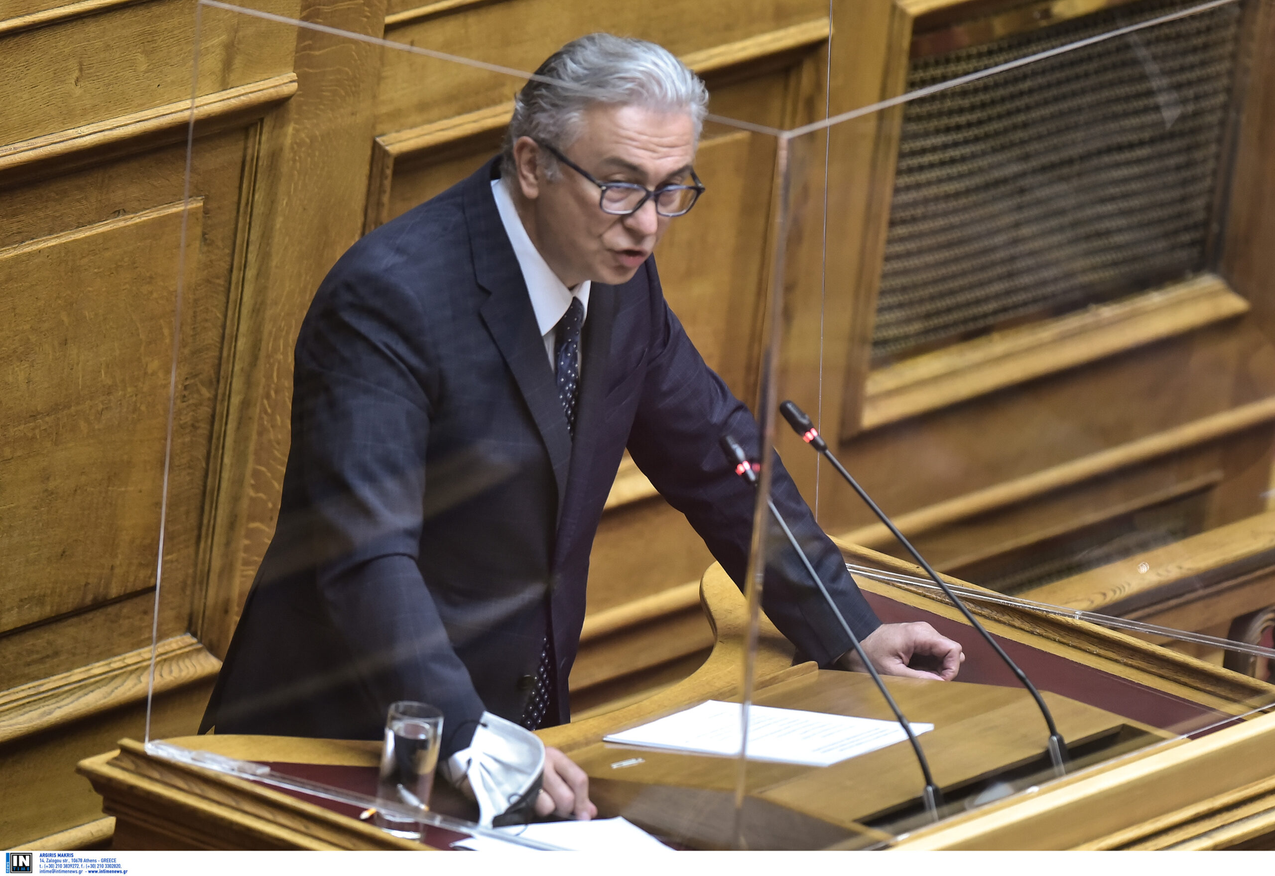 Η έκπληξη που περίμενε τον Θοδωρή Ρουσόπουλο στο εμβολιαστικό κέντρο