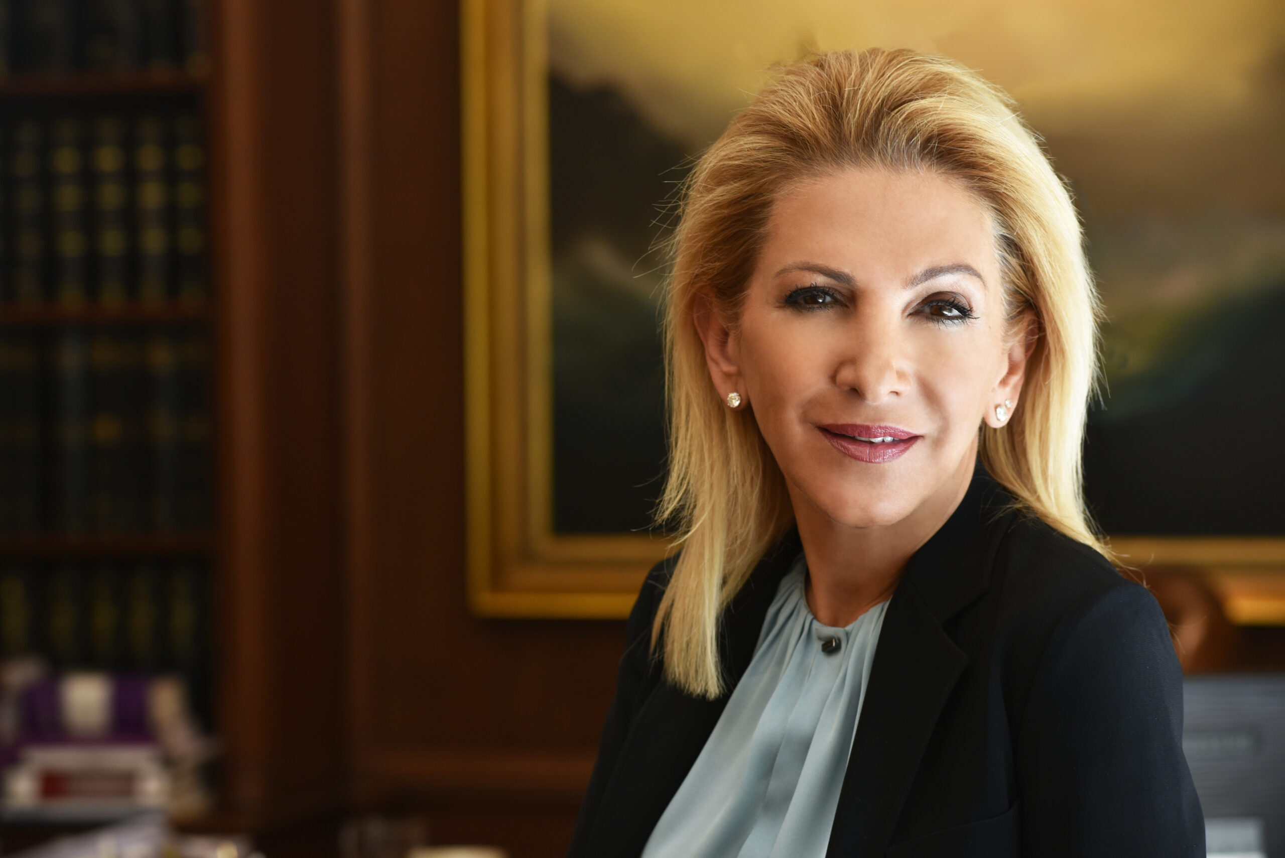 Η Γυναίκα γεννά ζωή κι ελπίδα
