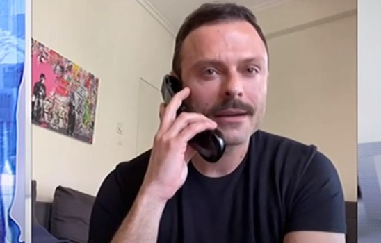 Γ. Παπαπαύλου για ζήτημα καλλιτεχνών στο «Εκτός Γραμμής»: Το σοκ από την πολιτεία και οι παθογένειες του χώρου μας