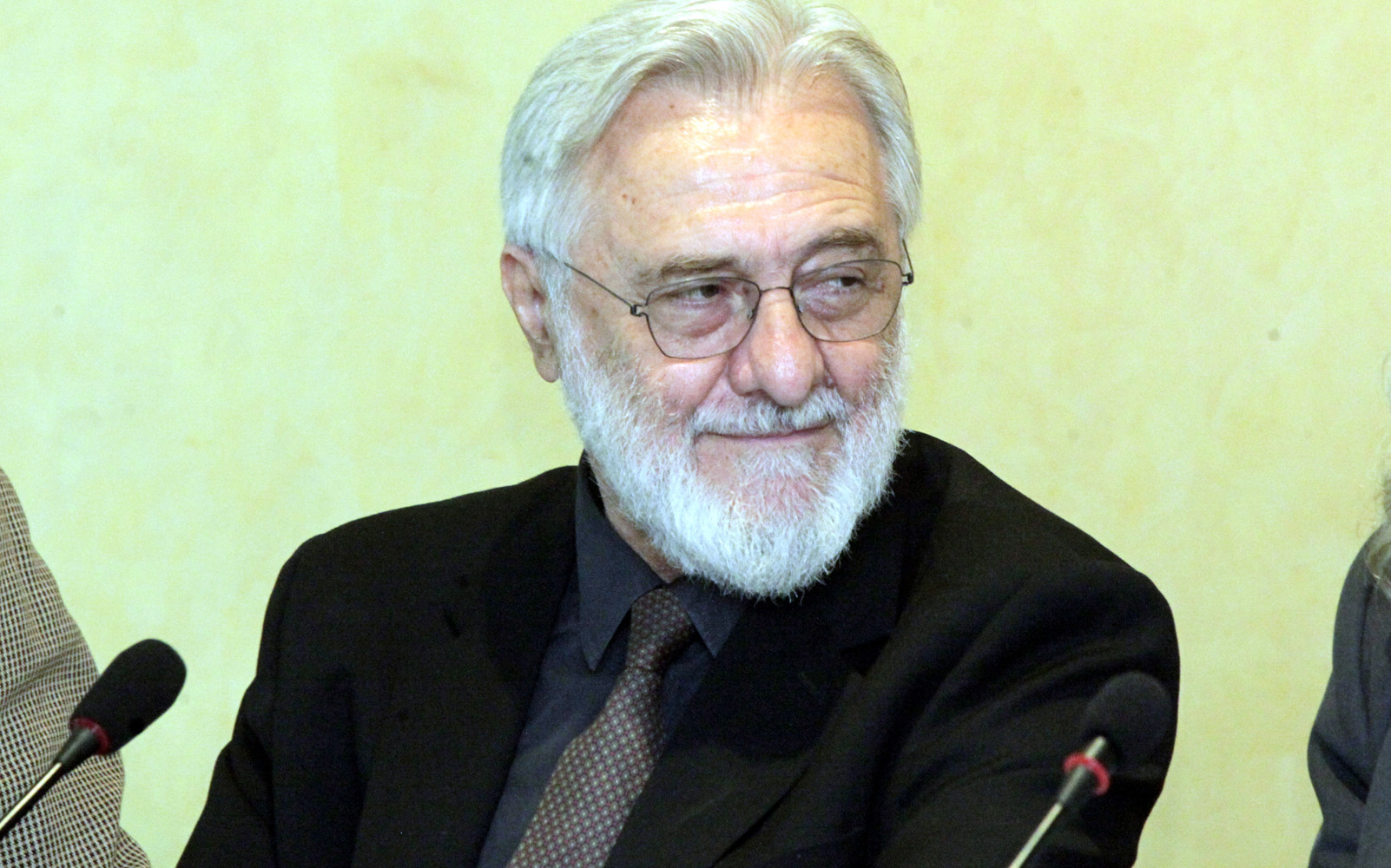 Γιάννης Σμαραγδής: Κινδυνεύει να μπει φυλακή (βίντεο)