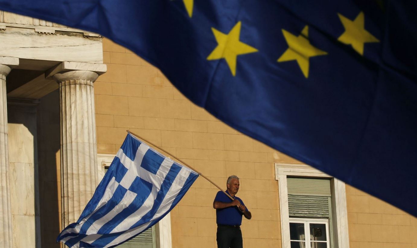 «Καυτό» φθινόπωρο για την ελληνική οικονομία – Τα εμπόδια για την «επόμενη μέρα»