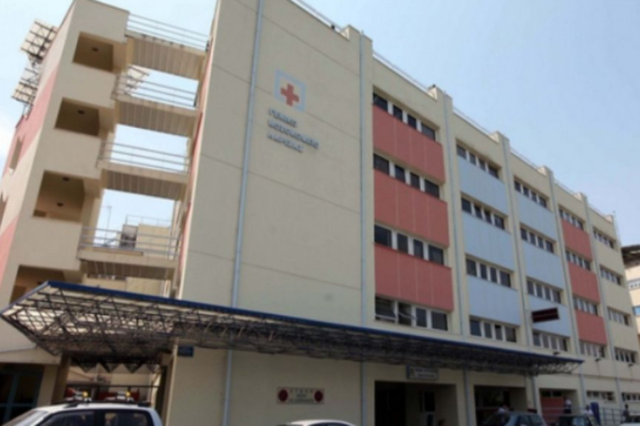 Χορηγήθηκαν οι πρώτες δόσεις μονοκλωνικών στο Πανεπιστημιακό Νοσοκομείο Λάρισας