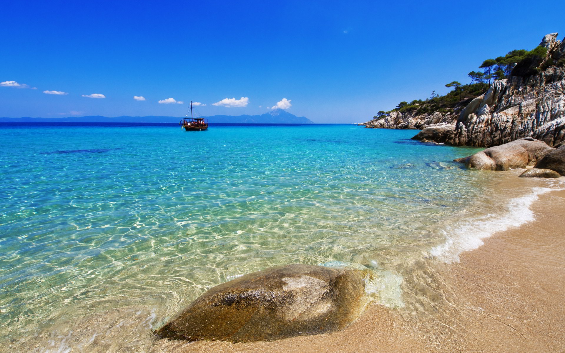 Focus: Επτά λόγοι για να επισκεφθεί κάποιος τη Χαλκιδική