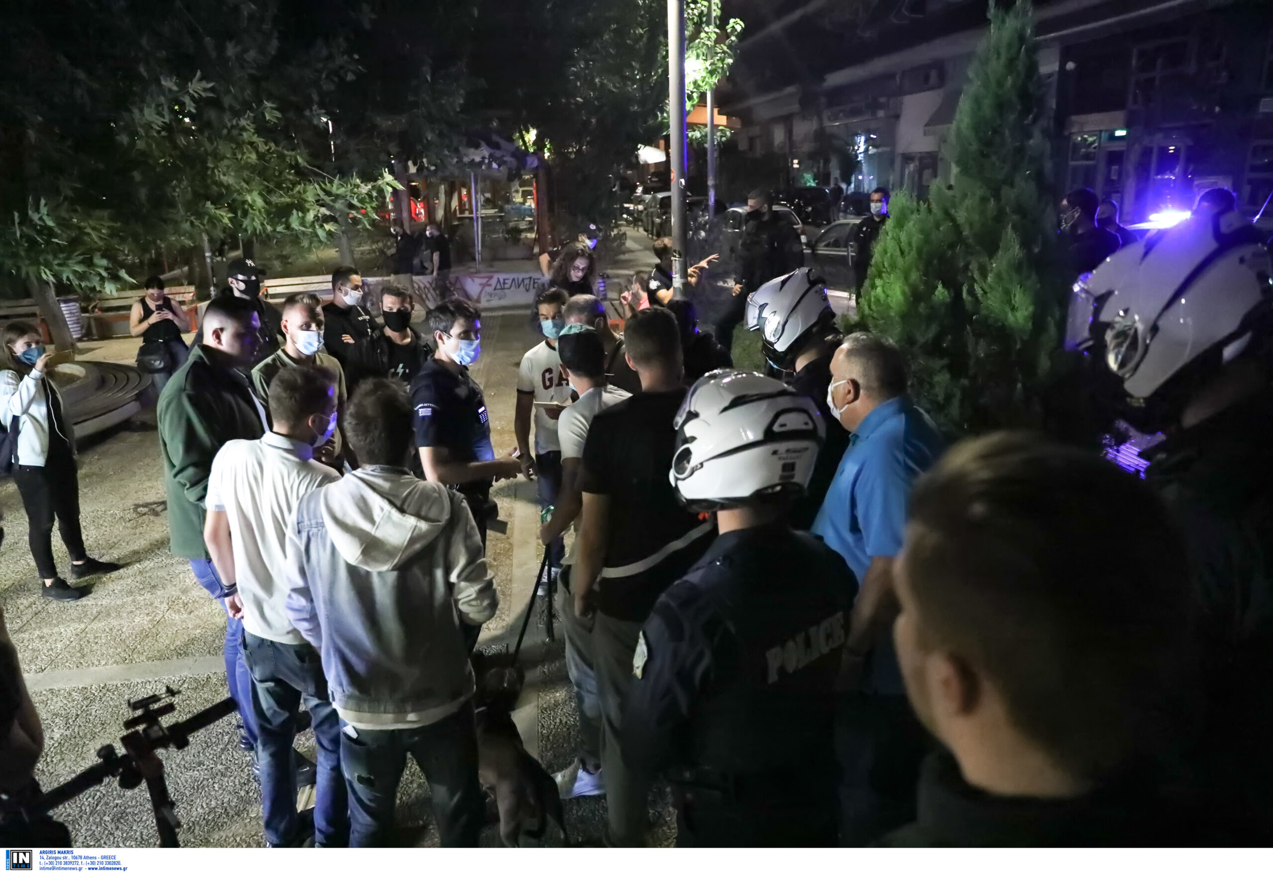 Αλκοόλ τέλος μετά τα μεσάνυχτα: Τι τρόπο βρήκαν οι νέοι για να προμηθευτούν μπύρες