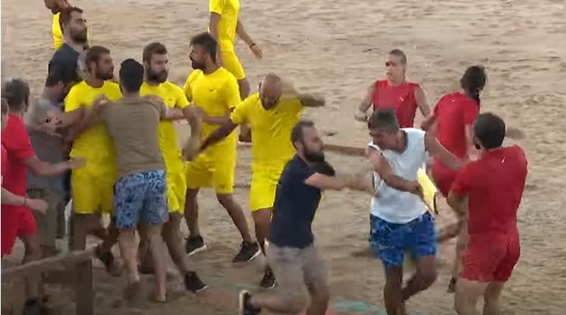 Ξέφυγε η κατάσταση στο Survivor! Έπαιξαν ξύλο την ώρα του αγώνα Ρουμάνοι και Τούρκοι! (Βίντεο)