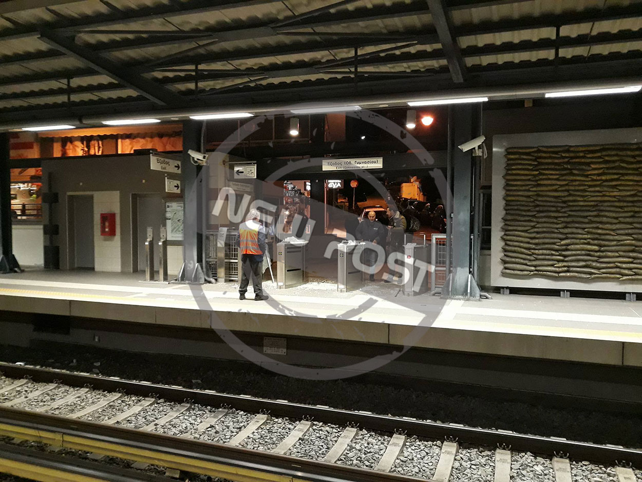 Φθορές στον ΗΣΑΠ στα Πετράλωνα