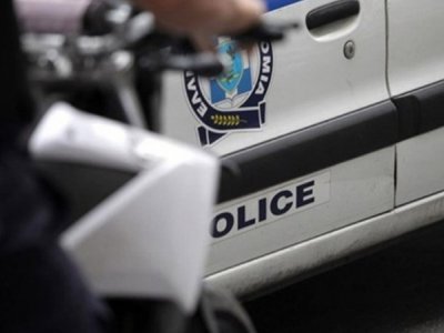 Αστυνομική επιχείρηση για ναρκωτικά στη Δ. Αττική – 17 συλλήψεις – Βρέθηκαν κοκαΐνη, ecstasy και όπλο