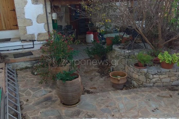 Φρίκη στα Χανιά με αποκεφαλισμένο πτώμα – Του έφαγαν το κεφάλι τα σκυλιά του