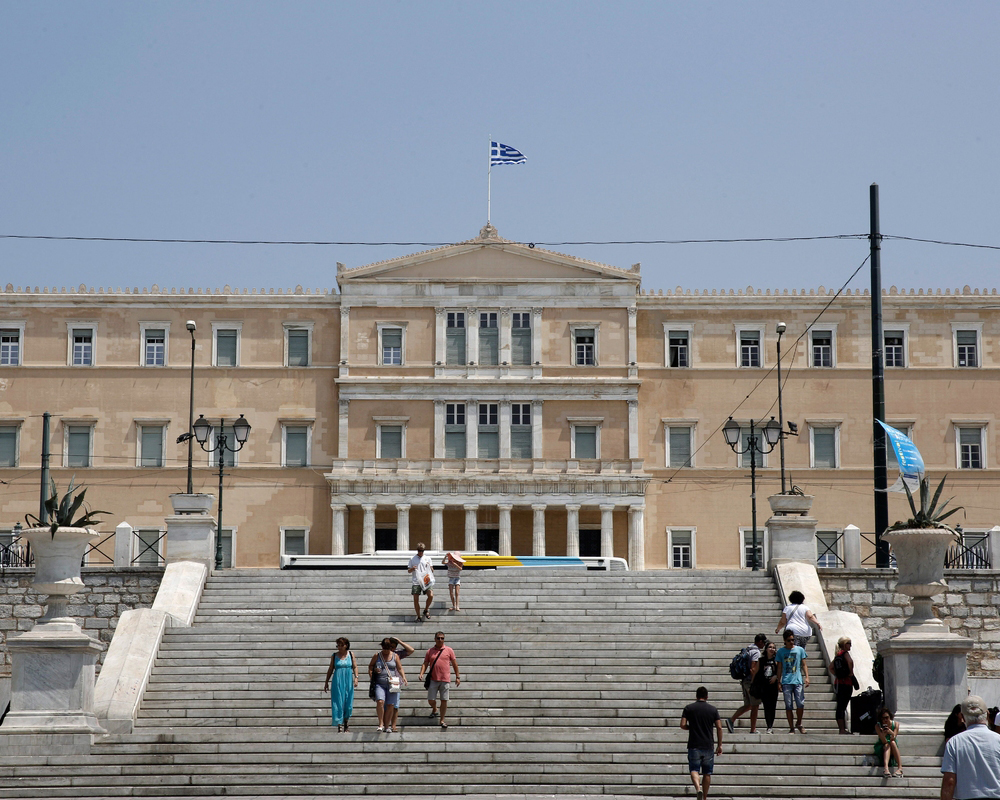 Stern: Η ελάφρυνση του ελληνικού χρέους δεν κοστίζει ούτε μια δεκάρα στους Γερμανούς φορολογούμενους