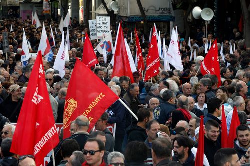 Νέα απεργία ανακοίνωσε το ΠΑΜΕ