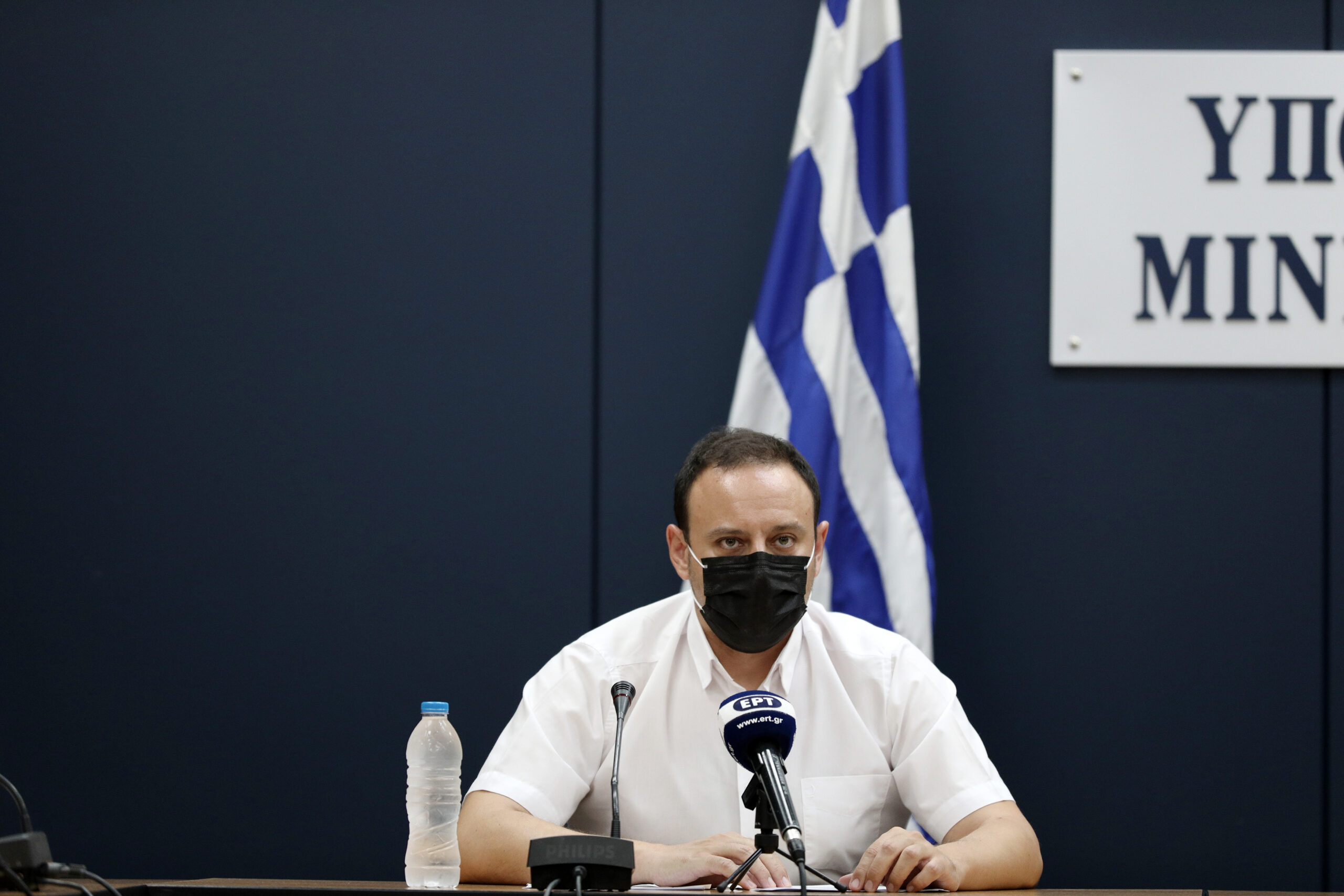 «Καμπανάκι» Μαγιορκίνη για κορωνοϊό: Η επιδημία έχει παρατεταμένη κυκλοφορία και διασπορά στους νέους 20-30 ετών – Τι ζήτησε