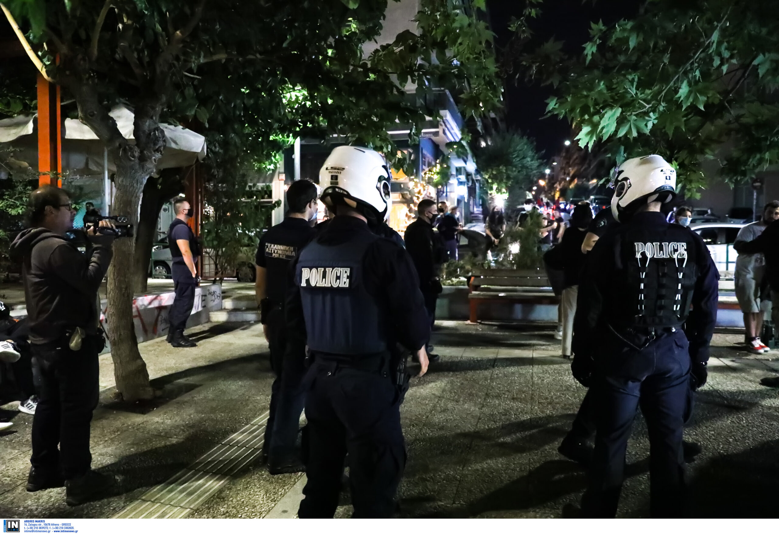 Κορωνοϊός: Η εκρηκτική αύξηση των κρουσμάτων έφερε νέα μέτρα – Τα βήματα μέχρι το lockdοwn
